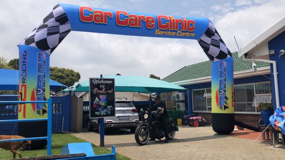 We manufacture branded gazebos, banners and flags. Buy your custom printed display products for indoor and outdoor events online